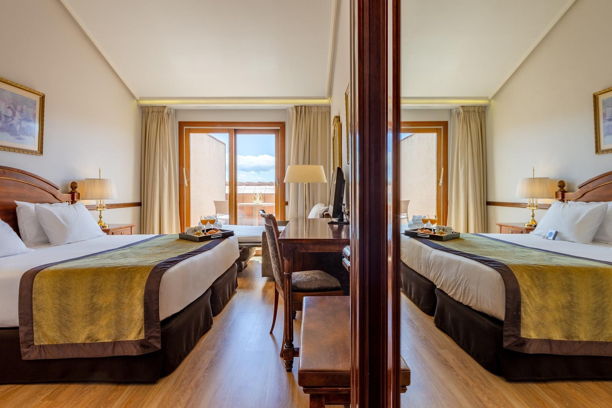 Exe Reina Isabel Hotel