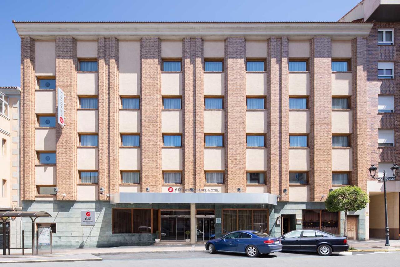 Exe Reina Isabel Hotel 4*